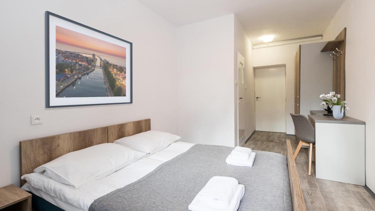 Domki Osrodek Wypoczynkowy Neptun Hotel Darlowo Exterior foto